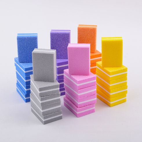 How to use a nail file?